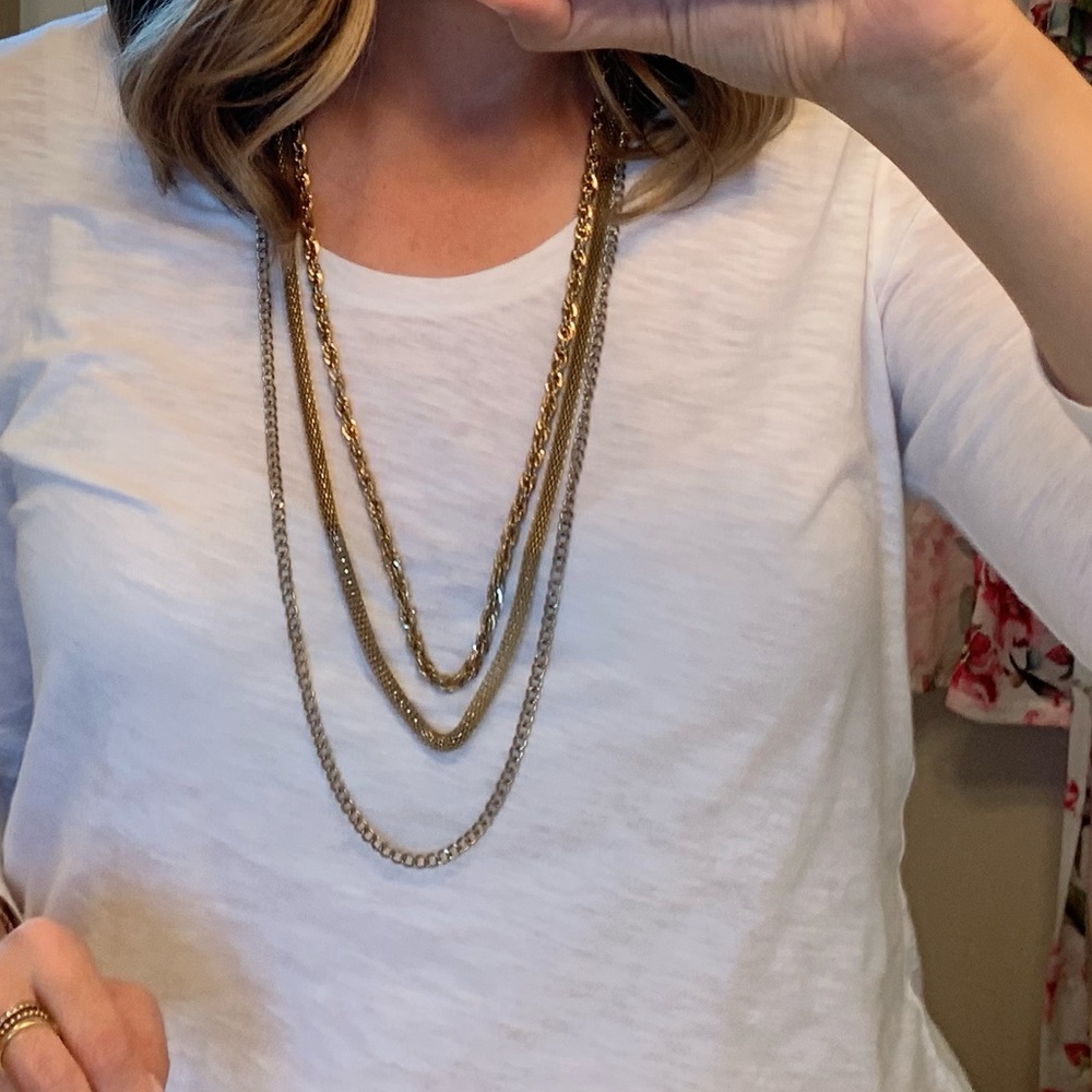 🎉🎉 Used layered gold long necklace